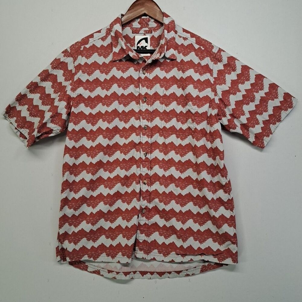 Mountain Khaki Short Sleeve Button Down Shirt Medium Red White Chevron Zigzag